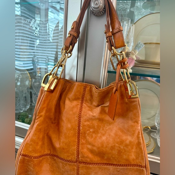 Elegant Badgley Mischka Saddle Tan Leather Shoulder Bag NOW $44 - Picture 2 of 9